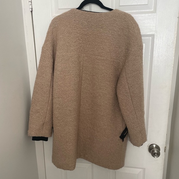 Sheep coat - Picture 4 of 5